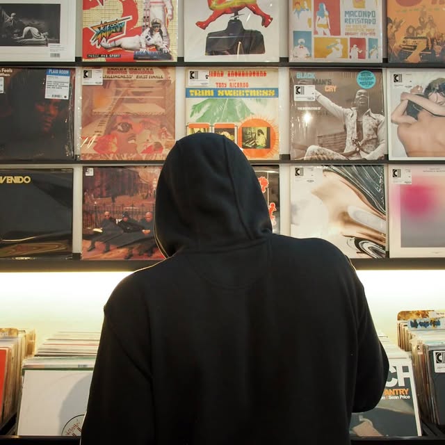 Store Etiquette: What Record Stores Love & Hate with Customers — and Why